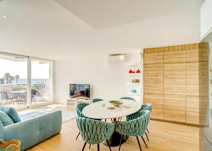 Front Flat With Sea Views * Marbellac