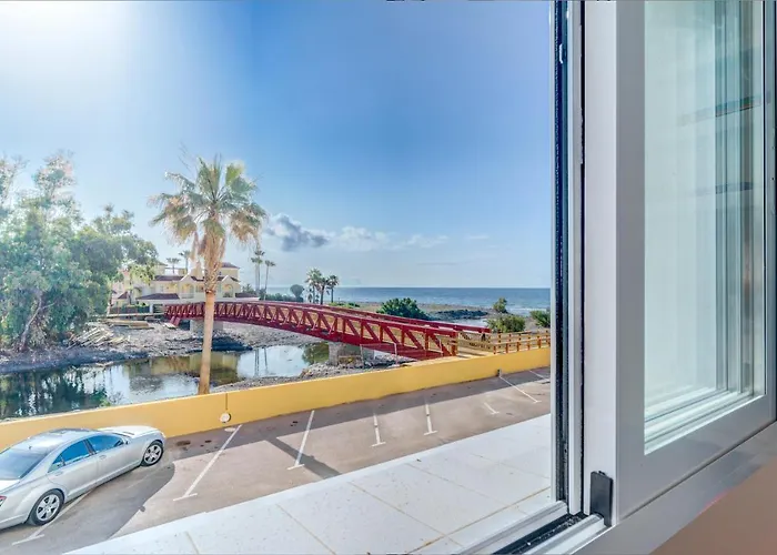 Front Flat With Sea Views * Marbellac