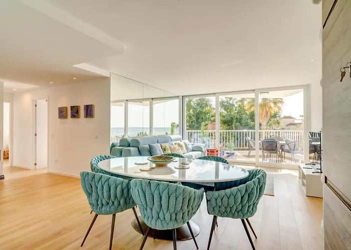 Appartement Front Flat With Sea Views